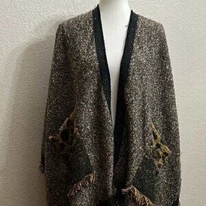 NEW Roffe Acessories Women’s Wrap Shawl Jacket - One Size Fits Most